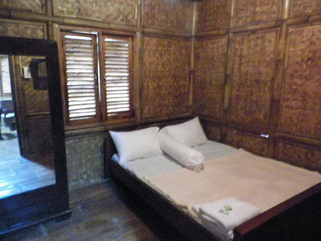 Kampung Karuhun Sutan Raja Bandung